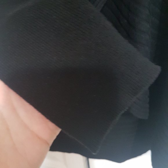 Dynamite Long Sleeved Wrap - Picture 3 of 8